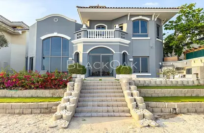 Villa - 5 Bedrooms - 7 Bathrooms for sale in Garden Homes Frond D - Garden Homes - Palm Jumeirah - Dubai