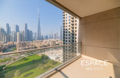 Apartment - 3 Bedrooms - 4 Bathrooms for rent in Burj Khalifa - Burj Khalifa Area - Downtown Dubai - Dubai