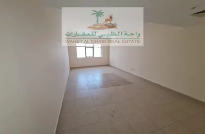 Apartment - 1 Bedroom - 2 Bathrooms for rent in Al Taawoon Tower 2 - Al Taawoon Towers - Al Khan - Sharjah