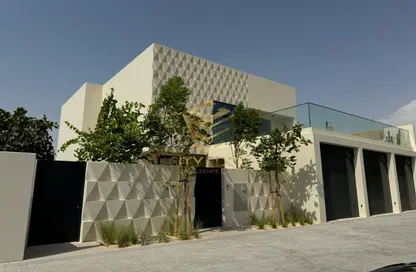 Townhouse - 4 Bedrooms - 5 Bathrooms for sale in Hayyan - Sharjah