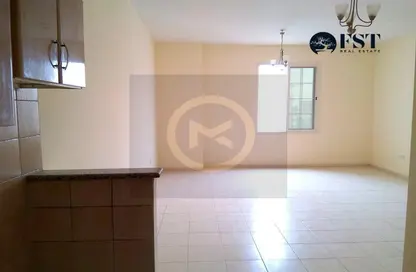 Apartment - 1 Bathroom for sale in Y05 - England Cluster - International City - Dubai