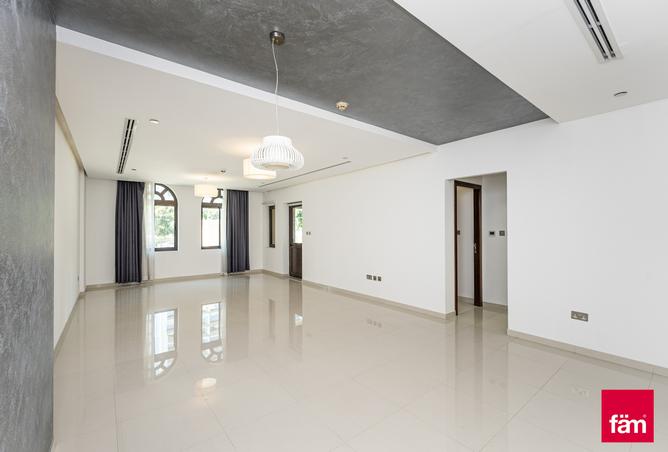 Townhouse - 3 Bedrooms - 4 Bathrooms for rent in Golden Mile 1 - Golden Mile - Palm Jumeirah - Dubai