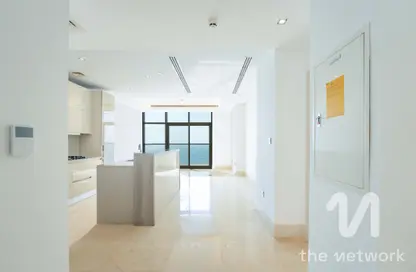 Apartment - 2 Bedrooms - 3 Bathrooms for sale in The 8 - The Crescent - Palm Jumeirah - Dubai