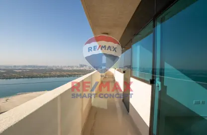 Apartment - 3 Bedrooms - 4 Bathrooms for sale in Marina Bay by DAMAC - Najmat Abu Dhabi - Al Reem Island - Abu Dhabi