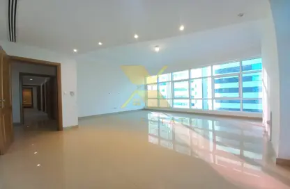 Apartment - 3 Bedrooms - 4 Bathrooms for rent in Khalidiya Street - Al Khalidiya - Abu Dhabi