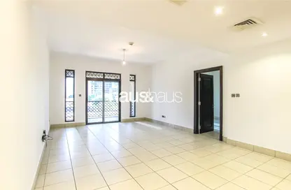 Apartment - 3 Bedrooms - 4 Bathrooms for rent in Reehan 6 - Reehan - Old Town - Dubai