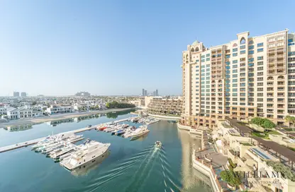 Apartment - 3 Bedrooms - 4 Bathrooms for rent in Marina Residences 2 - Marina Residences - Palm Jumeirah - Dubai