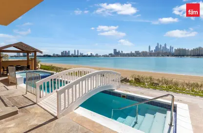 Villa - 4 Bedrooms - 6 Bathrooms for rent in Garden Homes Frond A - Garden Homes - Palm Jumeirah - Dubai