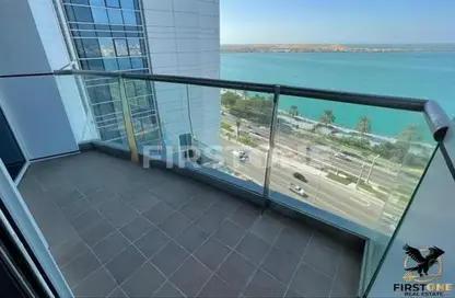 Apartment - 2 Bedrooms - 3 Bathrooms for rent in Al Reef Tower - Corniche Road - Abu Dhabi