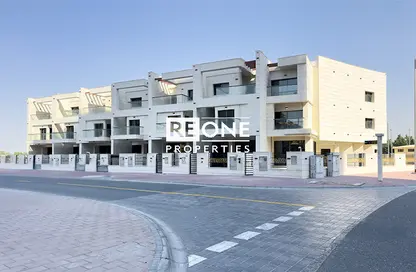 Townhouse - 5 Bedrooms - 6 Bathrooms for rent in Circle Villas - Jumeirah Village Circle - Dubai