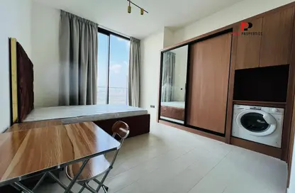 Apartment - 1 Bathroom for rent in Binghatti House - Jumeirah Village Circle - Dubai