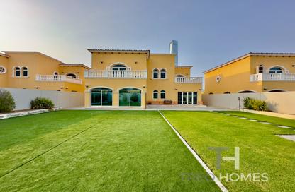 Villa - 5 Bedrooms - 6 Bathrooms for sale in Legacy - Jumeirah Park - Dubai