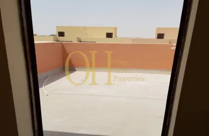 Townhouse - 3 Bedrooms - 3 Bathrooms for sale in Zone 4 - Hydra Village - Abu Dhabi