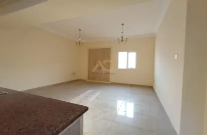 Apartment - 1 Bathroom for rent in Street 20 - Al Nahda - Sharjah