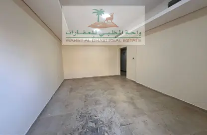 Apartment - 2 Bedrooms - 2 Bathrooms for rent in Abu shagara Building 2 - Budaniq - Al Qasimia - Sharjah