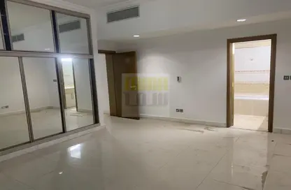 Apartment - 4 Bedrooms - 4 Bathrooms for rent in Al Zaab - Abu Dhabi