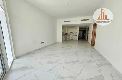 Apartment - 2 Bedrooms - 3 Bathrooms for sale in Millennium Binghatti Residences - Business Bay - Dubai
