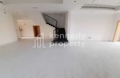 Villa - 4 Bedrooms - 6 Bathrooms for rent in Shakhbout City - Abu Dhabi