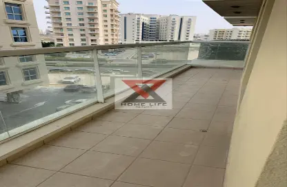 Apartment - 1 Bedroom - 2 Bathrooms for rent in Hub Canal 1 - Hub-Golf Towers - Dubai Sports City - Dubai