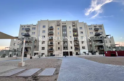 Apartment - 3 Bedrooms - 3 Bathrooms for rent in Al Thamam - Remraam - Dubai Land - Dubai