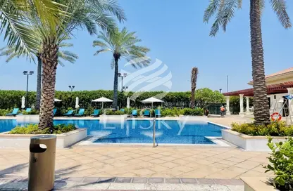 Apartment - 2 Bedrooms - 3 Bathrooms for sale in Saadiyat Beach Residences - Saadiyat Beach - Saadiyat Island - Abu Dhabi