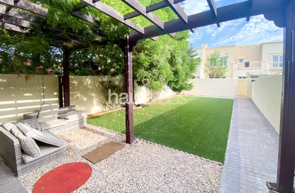 Villa - 2 Bedrooms - 3 Bathrooms for rent in Springs 10 - The Springs - Dubai