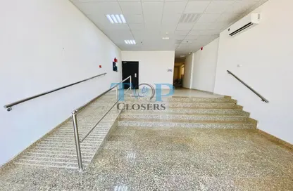 Office Space - Studio - 2 Bathrooms for rent in Ndood Jham - Al Hili - Al Ain