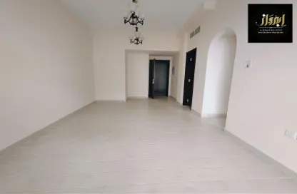 Apartment - 1 Bedroom - 2 Bathrooms for rent in Muwailih Building - Muwaileh - Sharjah