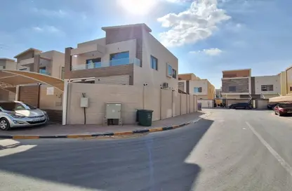 Villa - 4 Bedrooms - 6 Bathrooms for sale in Al Yasmeen 1 - Al Yasmeen - Ajman