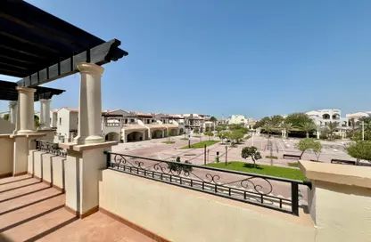 Townhouse - 3 Bedrooms - 4 Bathrooms for rent in Bloom Gardens - Al Salam Street - Abu Dhabi