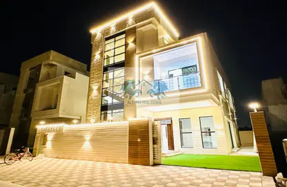 Villa - 5 Bedrooms - 7 Bathrooms for sale in Al Yasmeen 1 - Al Yasmeen - Ajman