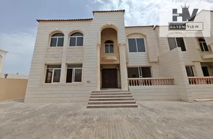 Villa - 4 Bedrooms - 5 Bathrooms for rent in Mohamed Bin Zayed Centre - Mohamed Bin Zayed City - Abu Dhabi