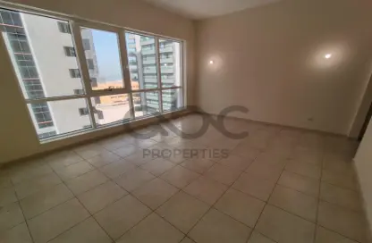 Apartment - 3 Bedrooms - 4 Bathrooms for rent in Salama Residence - Cornich Al Khalidiya - Al Khalidiya - Abu Dhabi