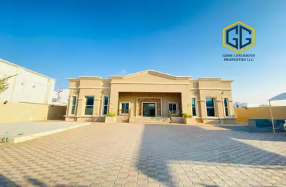 Villa - 3 Bedrooms - 4 Bathrooms for rent in Al Aweer 1 - Al Aweer - Dubai