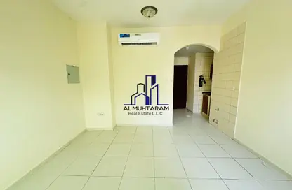 Apartment - Studio - 1 Bathroom for rent in Fire Station Road - Muwaileh - Sharjah