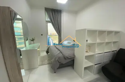 Apartment - 1 Bathroom for rent in Arabian Gate - Dubai Silicon Oasis - Dubai