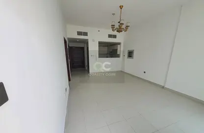 Apartment - 1 Bedroom - 1 Bathroom for sale in Glitz 3 - Glitz - Dubai Studio City - Dubai