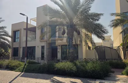 Villa - 5 Bedrooms - 7 Bathrooms for sale in Cluster 4 - The Sustainable City - Dubai