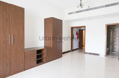 Apartment - 1 Bathroom for sale in Pantheon Boulevard - Jumeirah Village Circle - Dubai