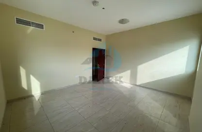 Apartment - 2 Bedrooms - 2 Bathrooms for rent in Al Jurf 3 - Al Jurf - Ajman Downtown - Ajman