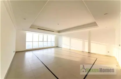 Apartment - 3 Bedrooms - 4 Bathrooms for rent in Al Aryam Tower - Tourist Club Area - Abu Dhabi