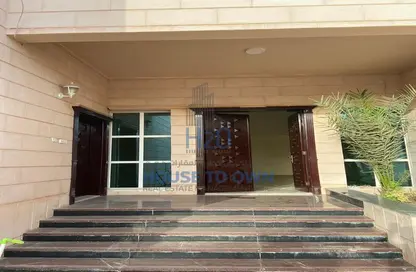 Villa - 4 Bedrooms - 3 Bathrooms for rent in Khalifa City A - Khalifa City - Abu Dhabi