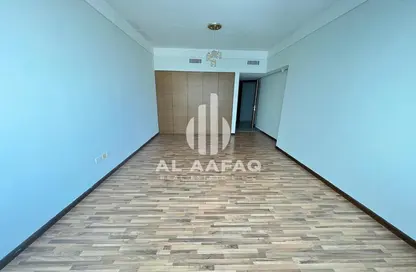 Apartment - 2 Bedrooms - 3 Bathrooms for rent in Al Khan Lagoon - Al Khan - Sharjah