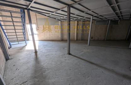 Warehouse - Studio - 1 Bathroom for rent in Al Qusais 1 - Al Qusais Residential Area - Al Qusais - Dubai