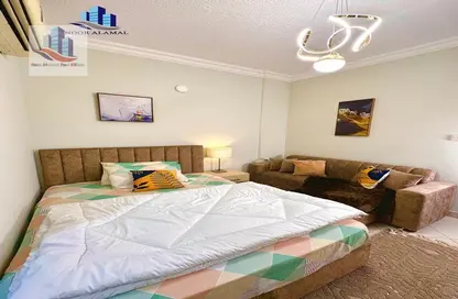 Apartment - 1 Bathroom for rent in Al Butina - Sharjah