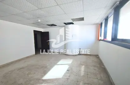 Office Space - Studio - 1 Bathroom for rent in Khalifa Street - Abu Dhabi