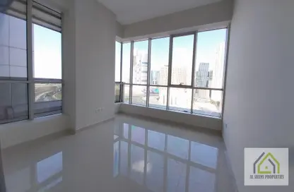 Apartment - 3 Bedrooms - 4 Bathrooms for rent in Sahara Tower 6 - Sahara Complex - Al Nahda - Sharjah