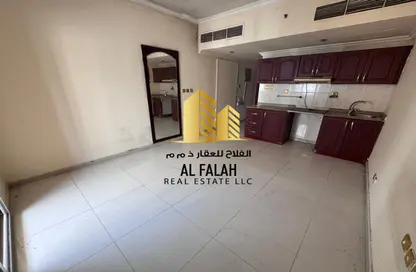 Apartment - Studio - 1 Bathroom for rent in New Al Taawun Road - Al Taawun - Sharjah