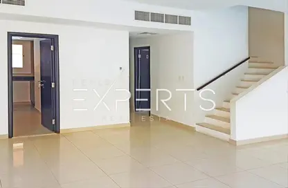 Villa - 4 Bedrooms - 5 Bathrooms for rent in Arabian Style - Al Reef Villas - Al Reef - Abu Dhabi