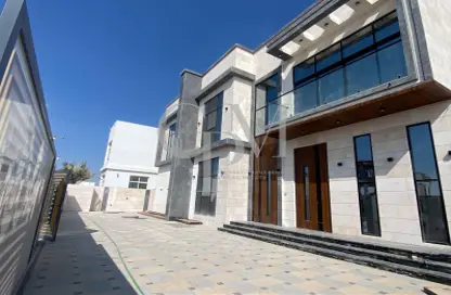 Villa - 6 Bedrooms for sale in Alreeman - Al Shamkha - Abu Dhabi